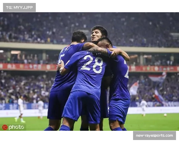 上海申花客场力克津门虎,连续两个赛季收获联赛亚军 上海申花客场力克津门虎,连续两个赛季收获联赛亚军