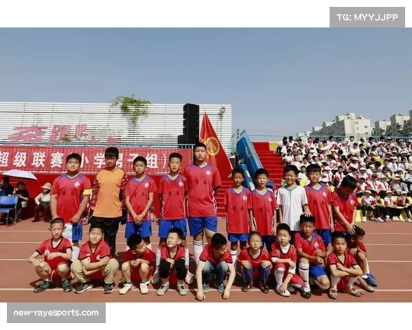 “班超进中超”活动在京启动，推动小学生校园足球发展