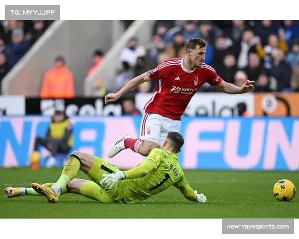 勒沃库森客场3-1逆转莱比锡，积分榜上跻身前三