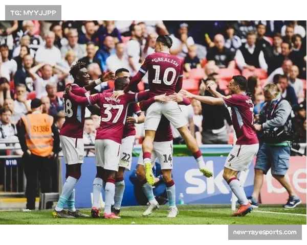 “狼堡1-1海登海姆，贝克破门延茨扳平保级战各取一分”